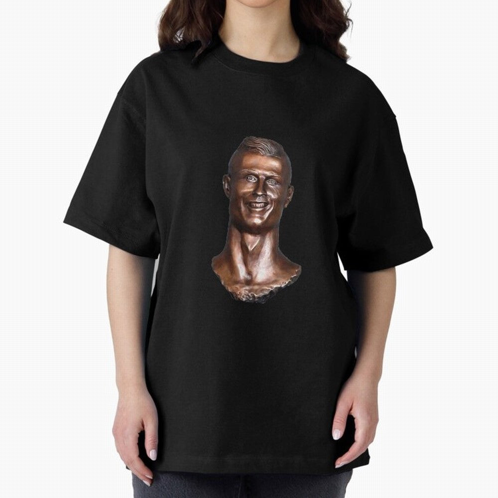 Cristiano Ronaldo Statue Oversized T-Shirt Show Passion for the Stars of the FIFA World Cup 2026 Journey through Messi, CR7 and Mbappe Highlights, England Pride, Soccer Culture, Superstar Moments, National Team Dreams and Competitive Fire; Made for