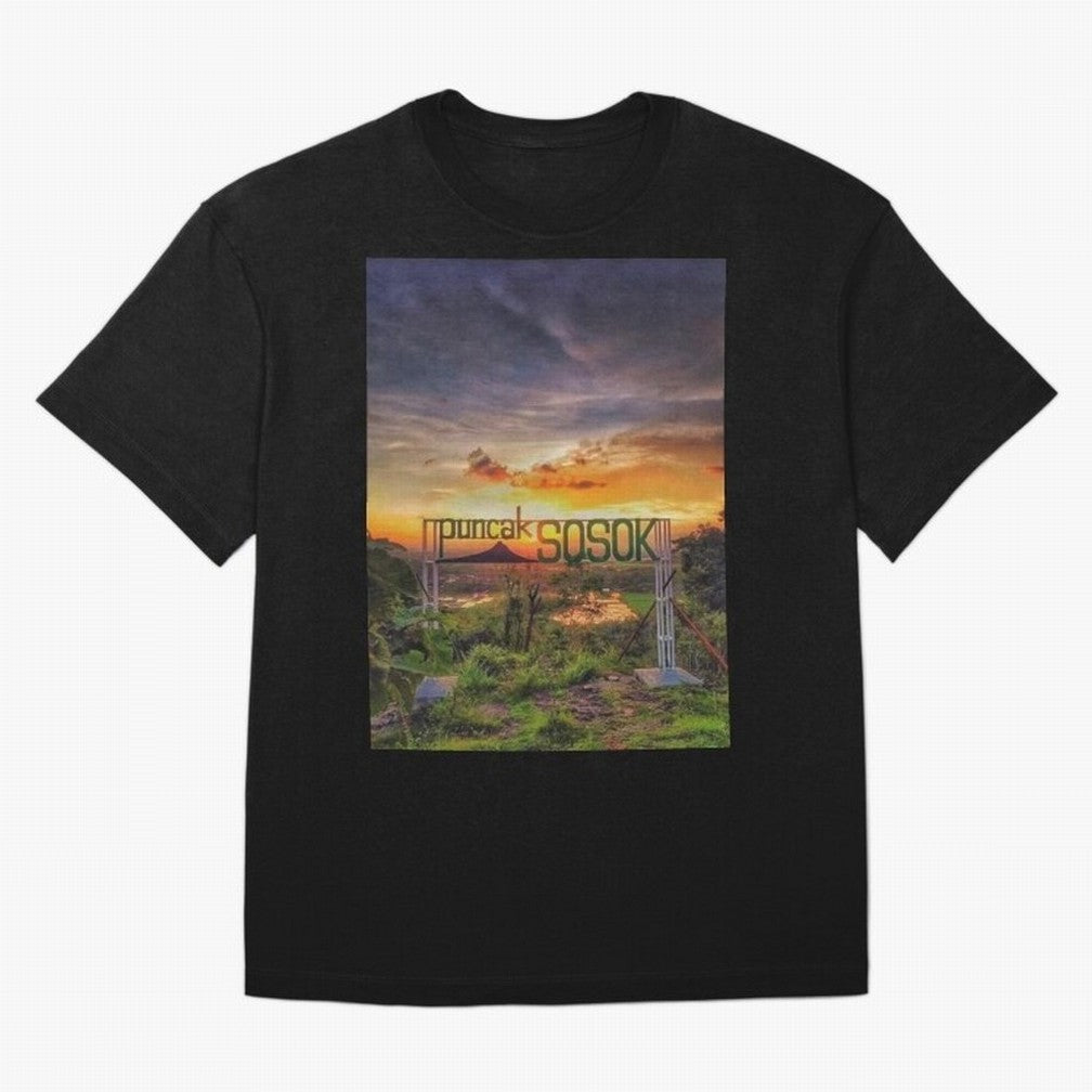 Cristiano Ronaldo Oversized T-Shirt Cheer through Every Moment of FIFA World Cup 2026 USA Canada Mexico for Fans of Cristiano Ronaldo, Haaland and CR7 and Portugal, Spain and Germany, Bringing Sports Nostalgia, International Competition, Famous