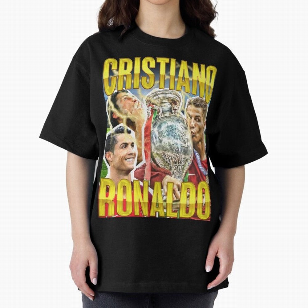 Cristiano Ronaldo CR7 SIUUU El Bicho Vintage Retro Design Oversized T-Shirt Share Match Day Hype around FIFA World Cup 2026 Group Stage, Messi and Cristiano Ronaldo, Brazil, Portugal and Argentina, Goal Celebration Energy, Supporter Heritage,