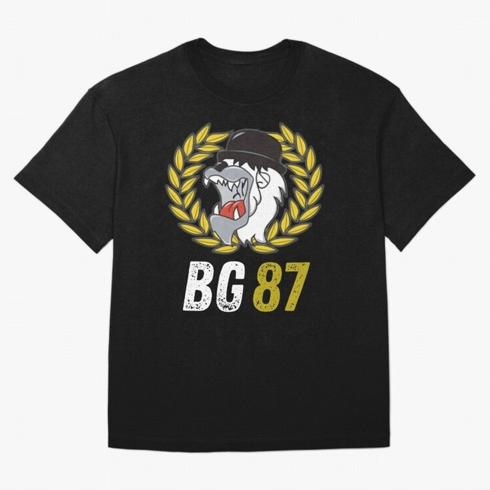Mala Suerte 87 (Hinchas Del Lyon) Camiseta Esencial Oversized T-Shirt Make Game Day About FIFA World Cup 2026 Group Stage Connected to Messi and Cristiano Ronaldo, Argentina Energy, Classic Soccer Heritage, Championship Pressure, Fan Loyalty and