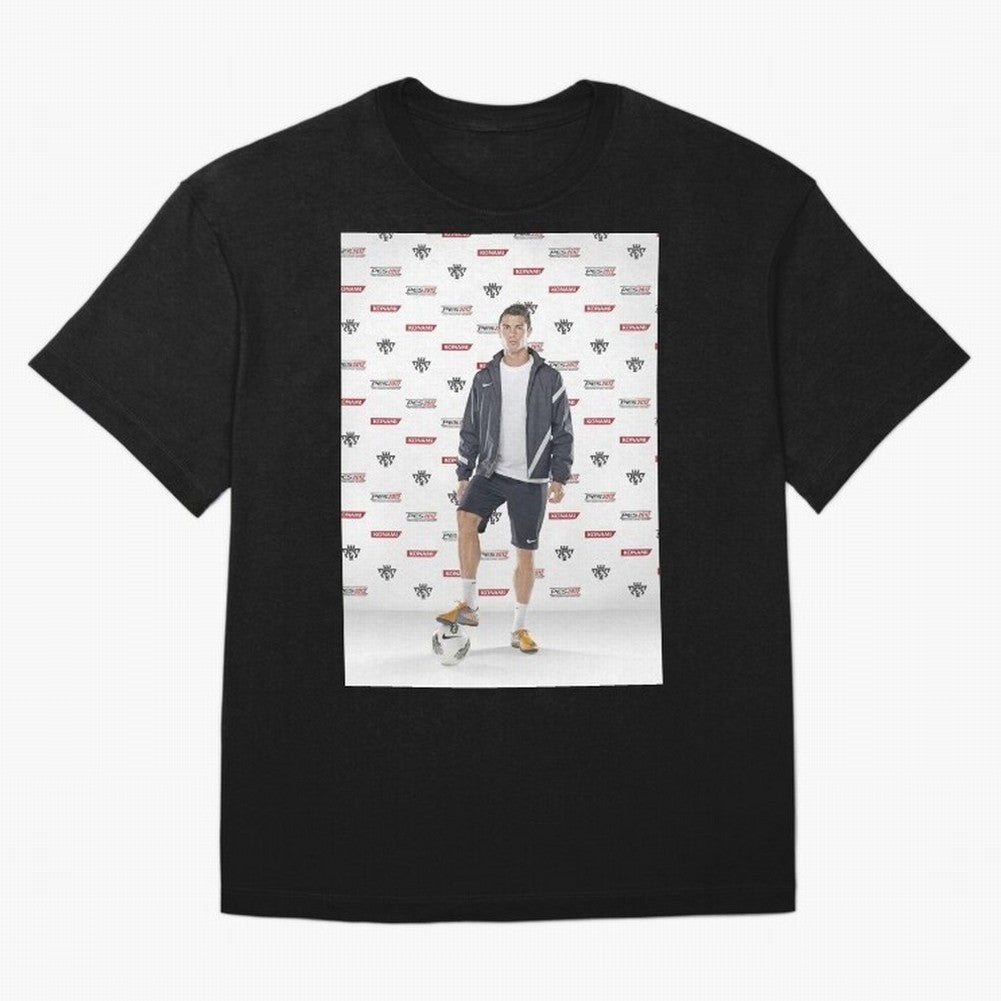 sport cristiano ronaldo football Oversized T-Shirt Capture Stadium Memories from FIFA World Cup 2026 for Fans of Haaland and Germany, Bringing Championship Spirit, Famous Goals, Roaring Crowds and International Football Unity; Ideal for Football