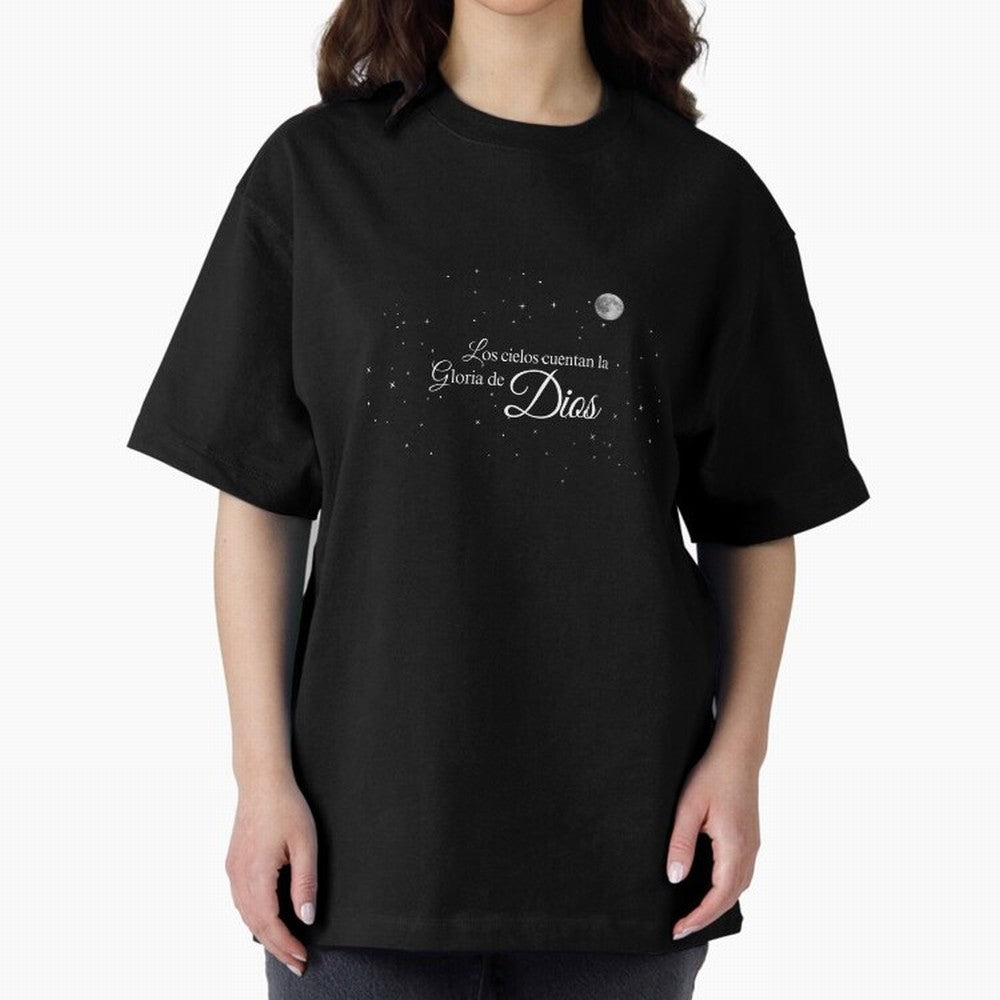 Los cielos cuentan la Gloria de Dios - Salmo 19 Oversized T-Shirt Live the Energy of Match Day Hype around FIFA World Cup 2026 Group Stage, Mbappe, England and Germany, Retro Football Energy, Iconic Rivalries, Trophy Chase Drama and Stadium