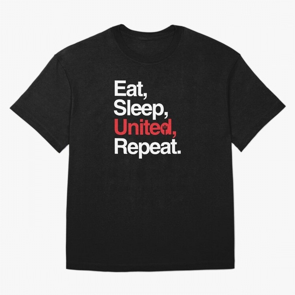 Eat, Sleep, United, Repeat - Funny Manchester United Quote Oversized T-Shirt Celebrate Supporters United by FIFA World Cup 2026 for Fans of Neymar, Haaland and Cristiano Ronaldo and Argentina, Bringing Football History, Final Match Energy, Crowd