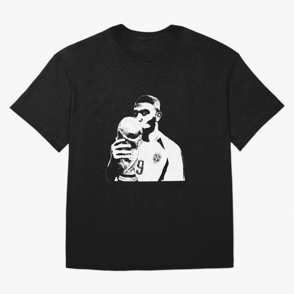 Design Ronaldo Fen?meno Oversized T-Shirt Cheer through Every Moment of Global Football Passion for FIFA World Cup 2026 Group Stage, Capturing Messi, England, France and Netherlands, Worldwide Fan Energy, Dramatic Goals, Stadium Lights and