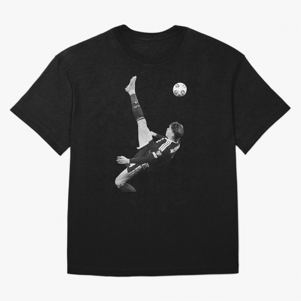 Scotland We'll Be Coming 26 WC Oversized T-Shirt Celebrate the Magic of FIFA World Cup 2026 USA Canada Mexico for Fans of CR7 and Messi and Portugal, Bringing Game Day Rituals, Football Legends, Country Pride and the Road to the Final; Made for Die
